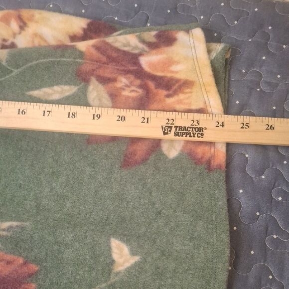 Exclusive One Floral Green Hoodie size medium - Picture 6 of 6